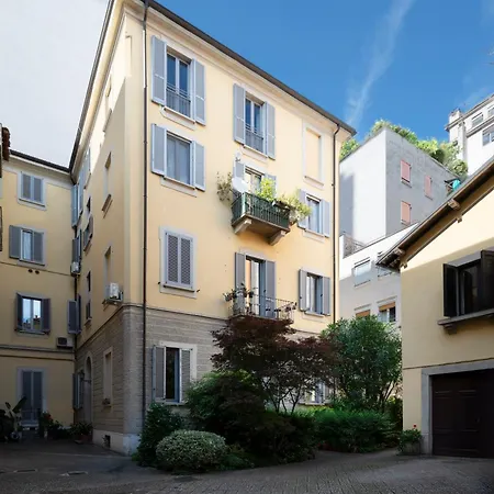 Cathedral - Beautiful Penthouse With Terrace 公寓 *